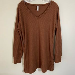 Long sleeve top